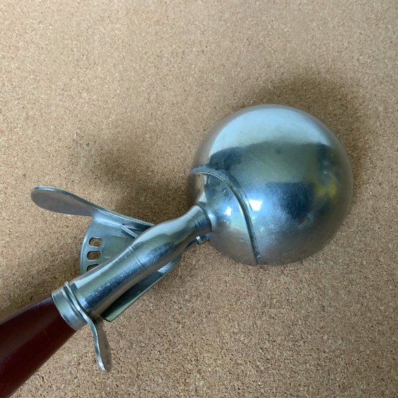 Vintage Shore Craft Ice Cream Scoop Stainless Bakelite Handle - Picture 8 of 16